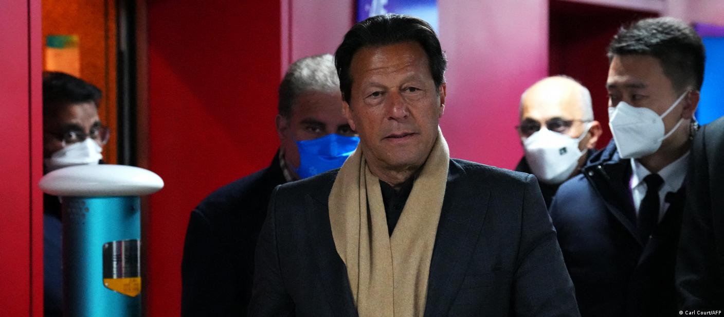 Polisi Pakistan Gagal Tangkap Mantan Perdana Menteri Imran Khan